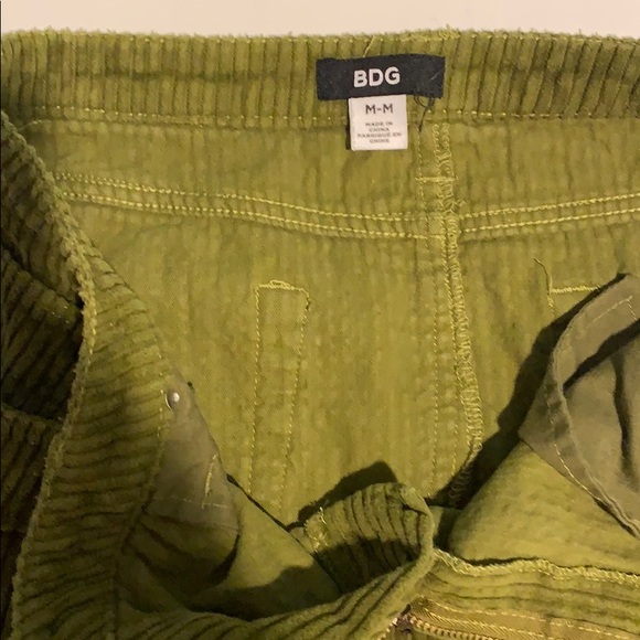 BDG CORDUROY SKIRT - Picture 4 of 4
